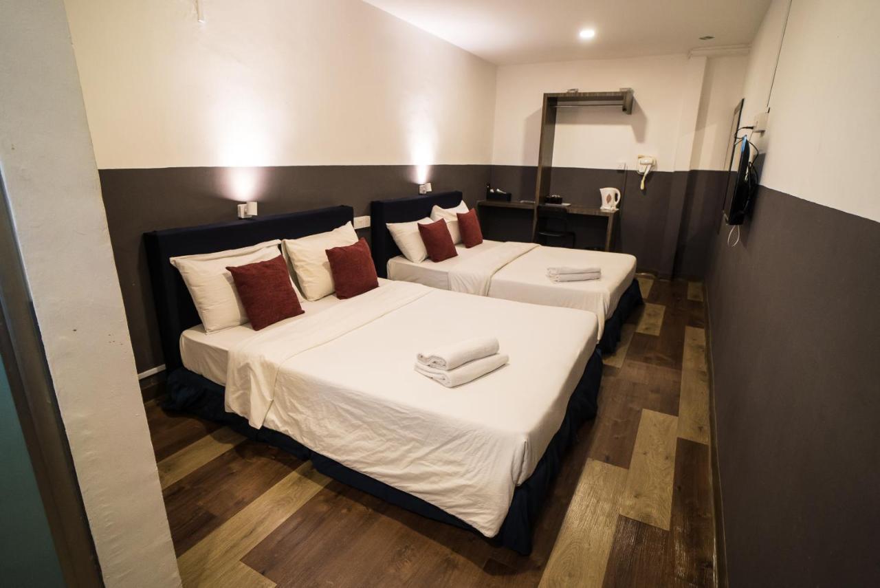 V Hotel ג'והור בהרו מראה חיצוני תמונה