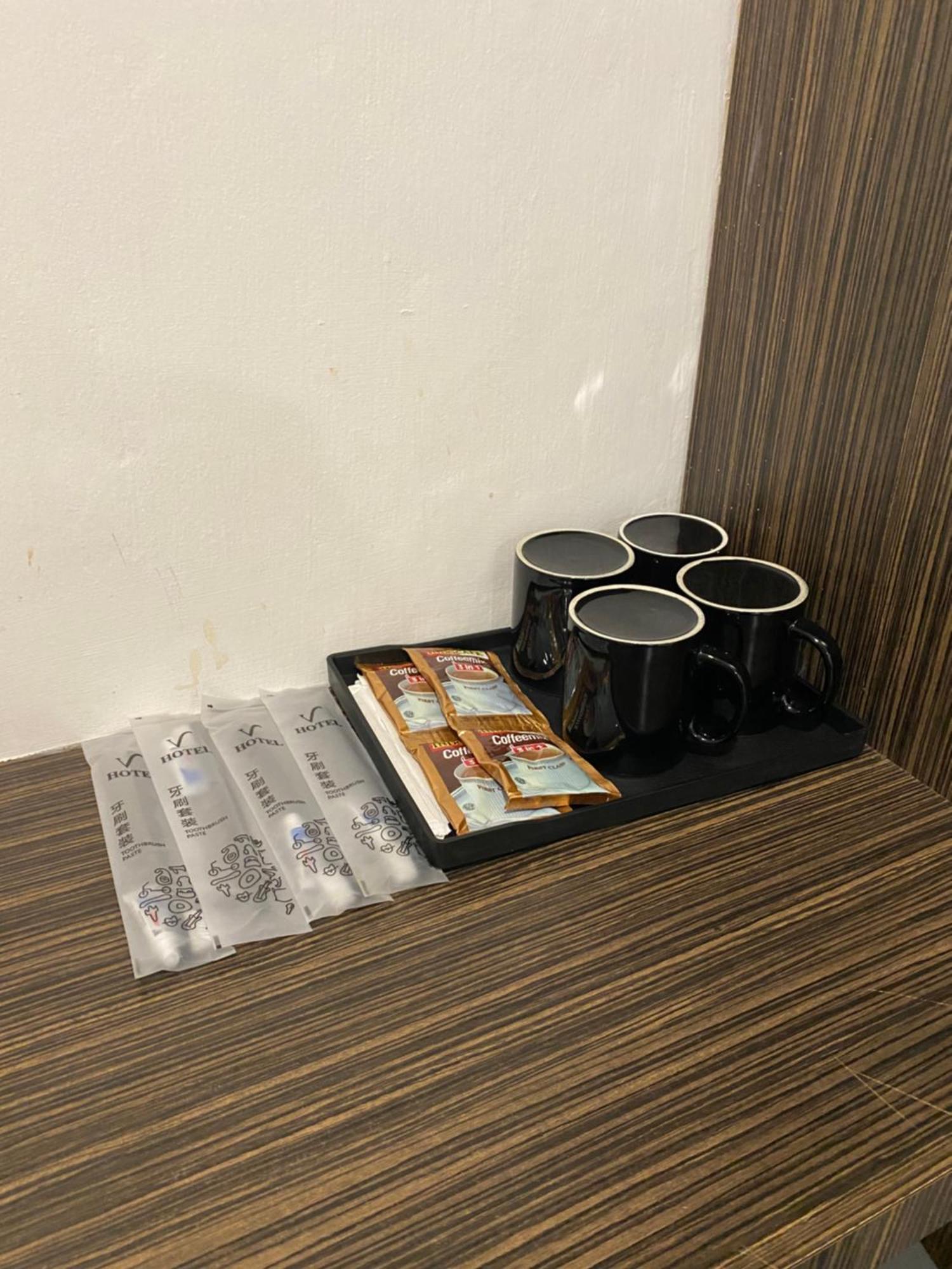 V Hotel ג'והור בהרו מראה חיצוני תמונה